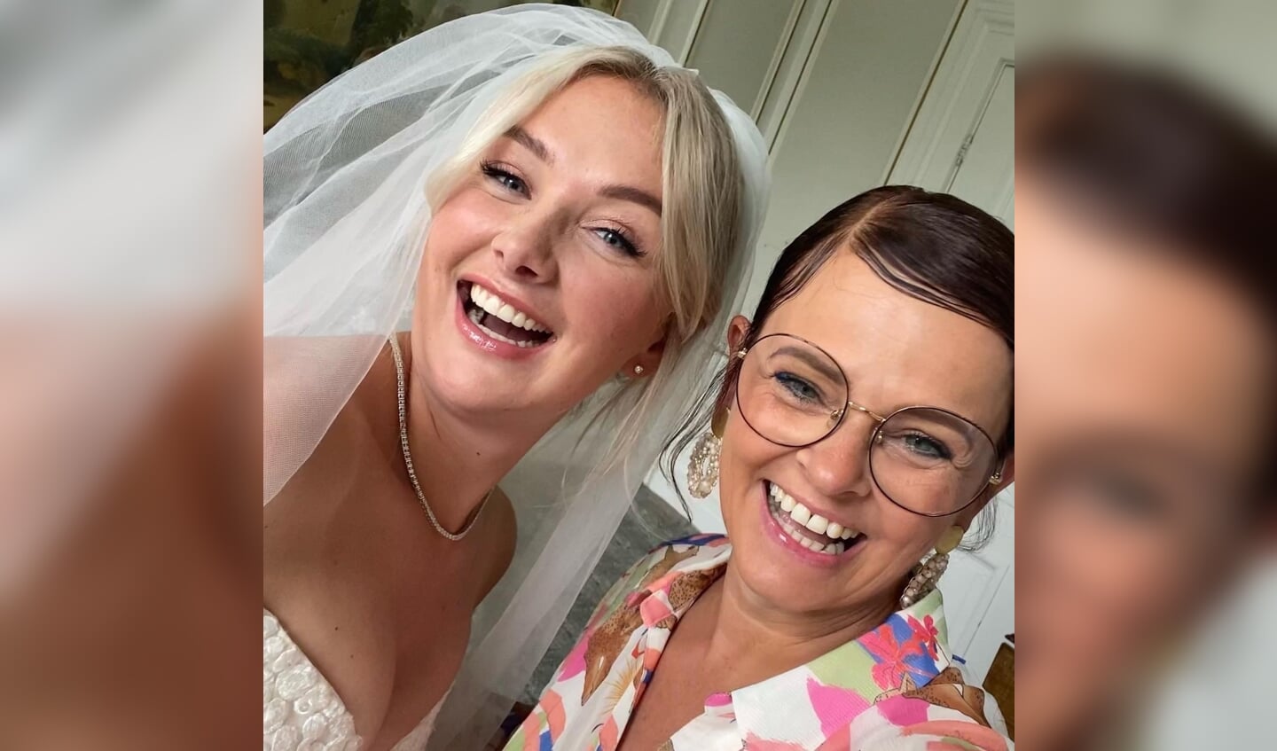 Maxime Meiland is blij met de make-up die Angelique Stapelbroek heeft verzorgd. Eigen foto