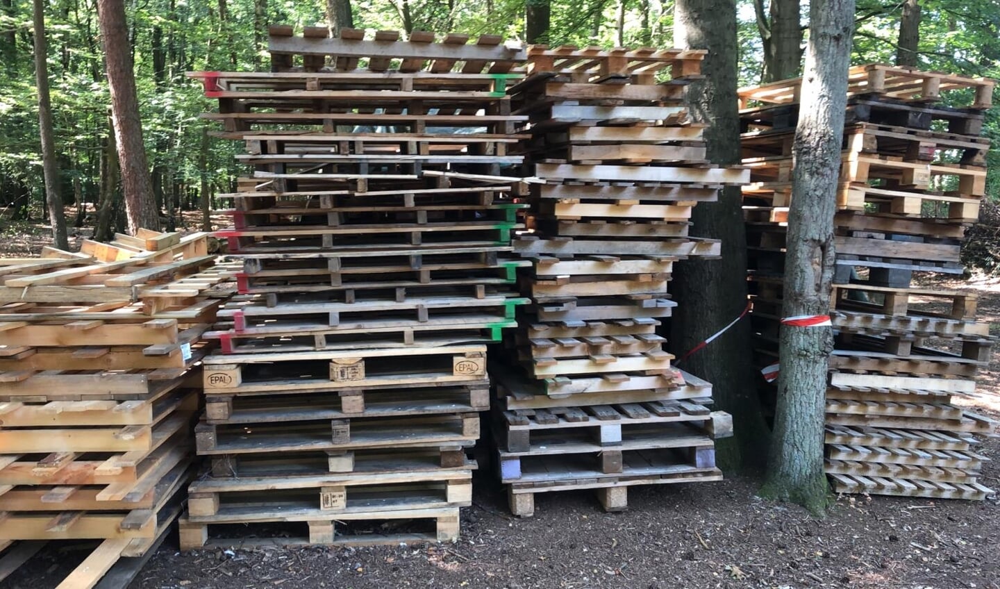 De organisatie van Huttendorp is nog op zoek naar pallets zodat de kinderen lekker kunnen timmeren. Foto: Huttendorp Gorssel
