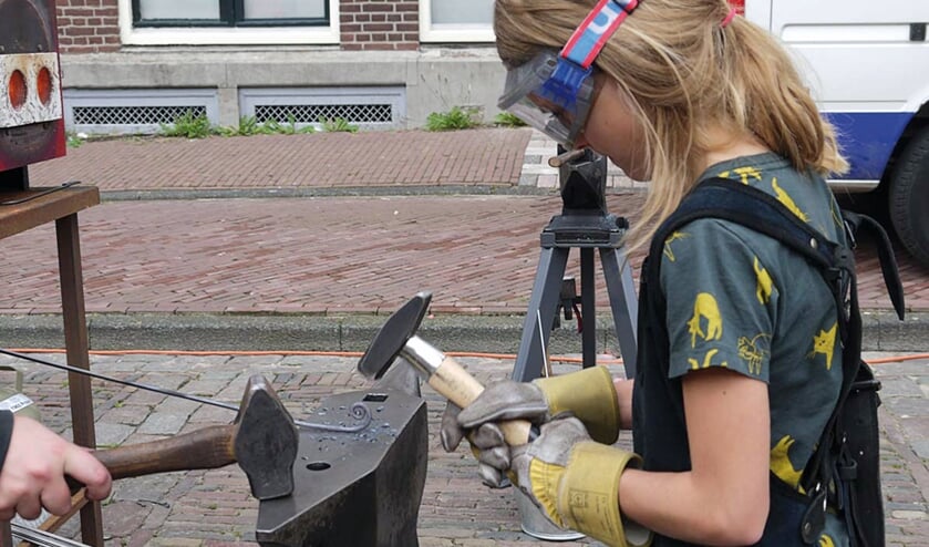 Het beroep van smid ervaren. Foto: PR