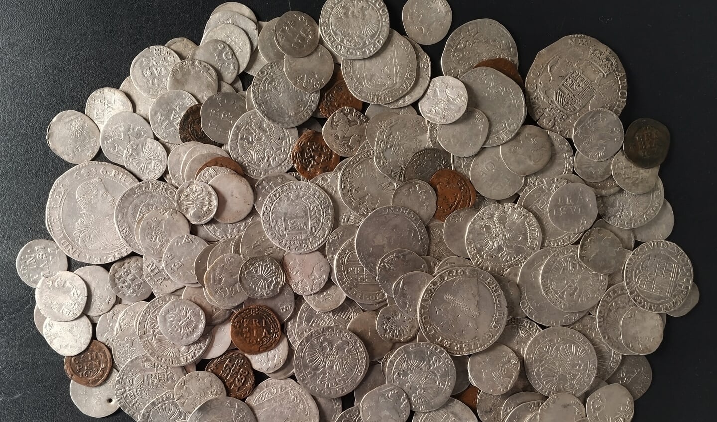 De munten die zijn aangekocht door de gemeente Zutphen. Foto: Erfgoedcentrum Zutphen