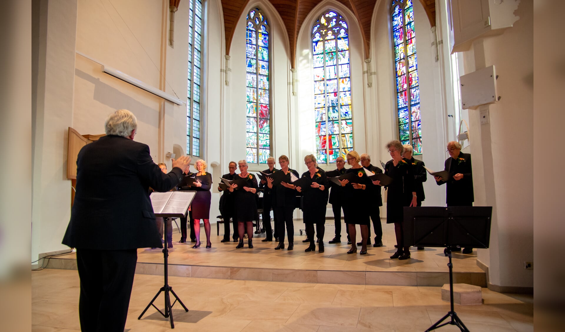 Kleinkoor Vocaliste in de Grote of Laurentiuskerk te Varsseveld. Foto: Harm Huinink