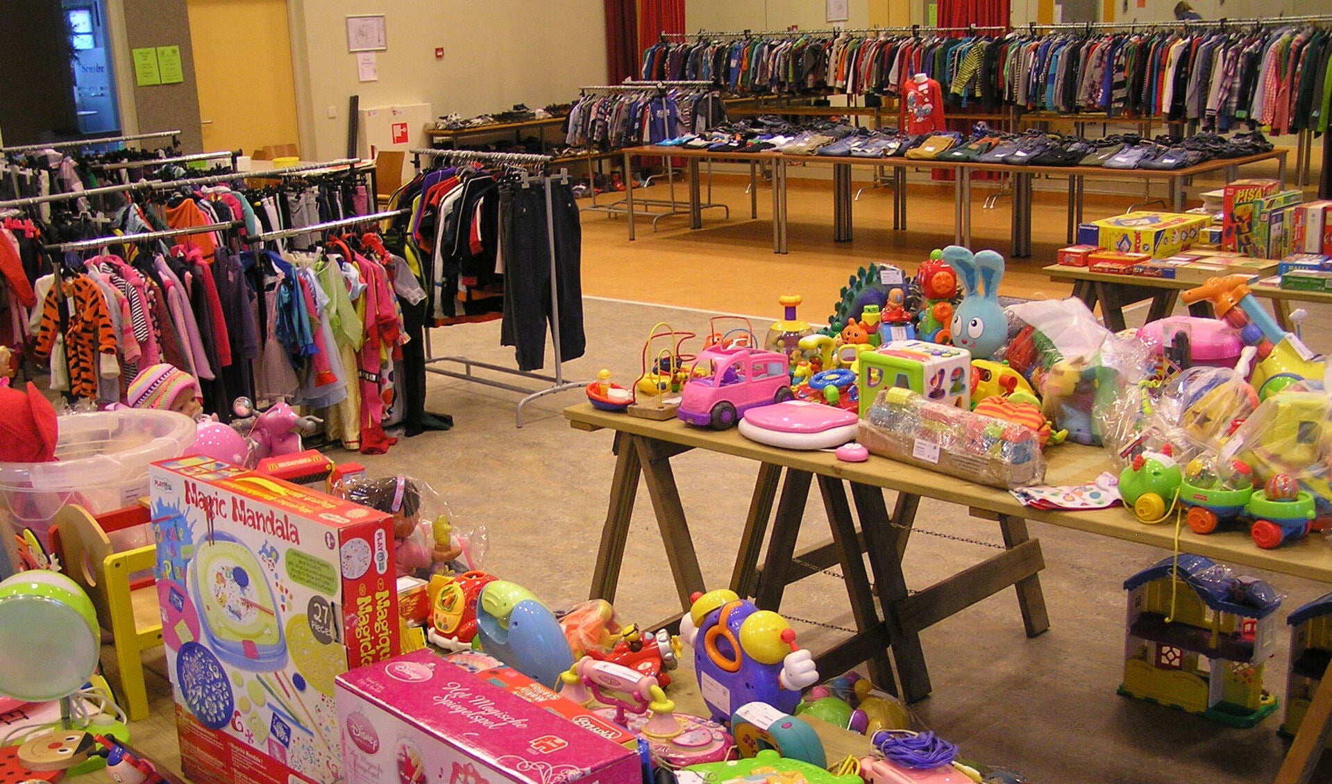 De Kinderkleding- en speelgoedbeurs is op vrijdag 13 en zaterdag 14 oktober in ’t Kulturhus. Foto: PR