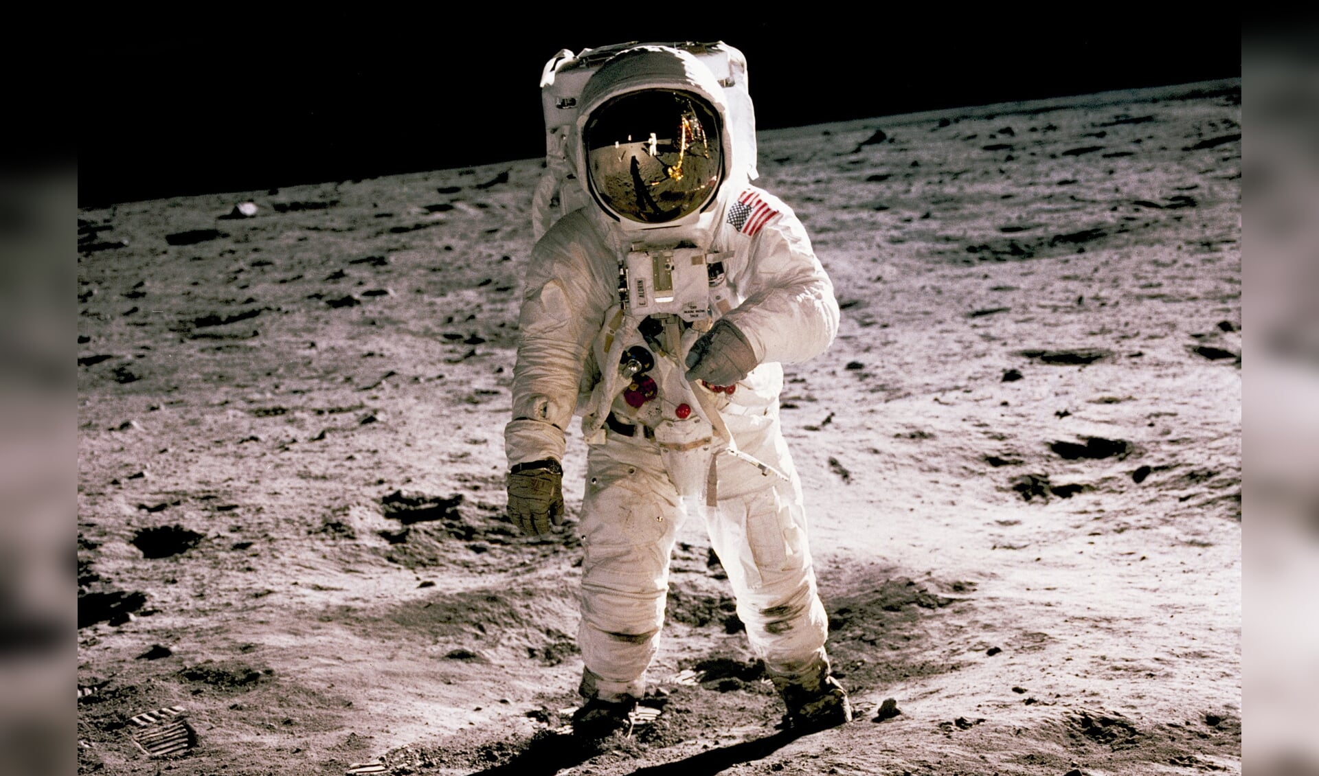 Een iconisch beeld uit de cursusperiode: een Amerikaanse astronaut op de maan. Foto:PR