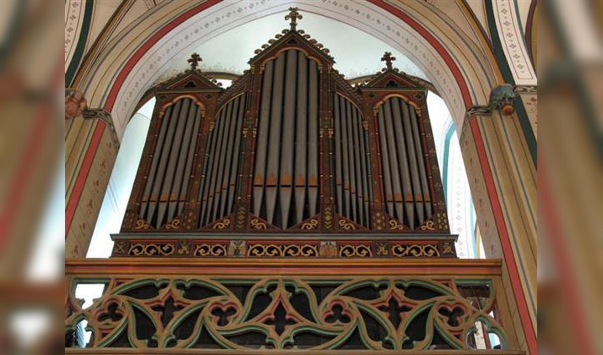 Orgelfront. Foto: F. Holtslag