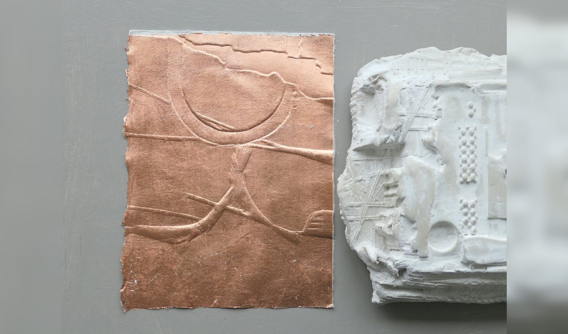 Monique Kwist: Reliëfdruk in papier en objecten. Eigen foto