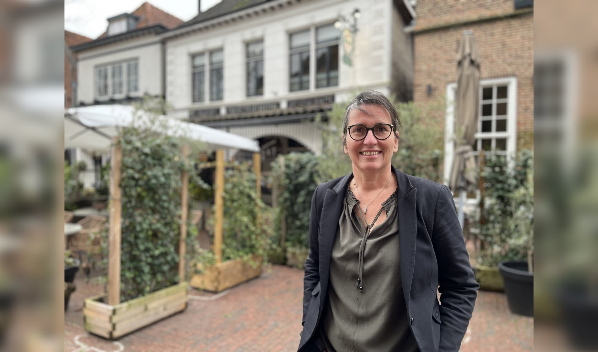 Sandra Hendriksen is sinds november 2022 casemanager bij het Dementienetwerk. Foto: Karin van der Velden