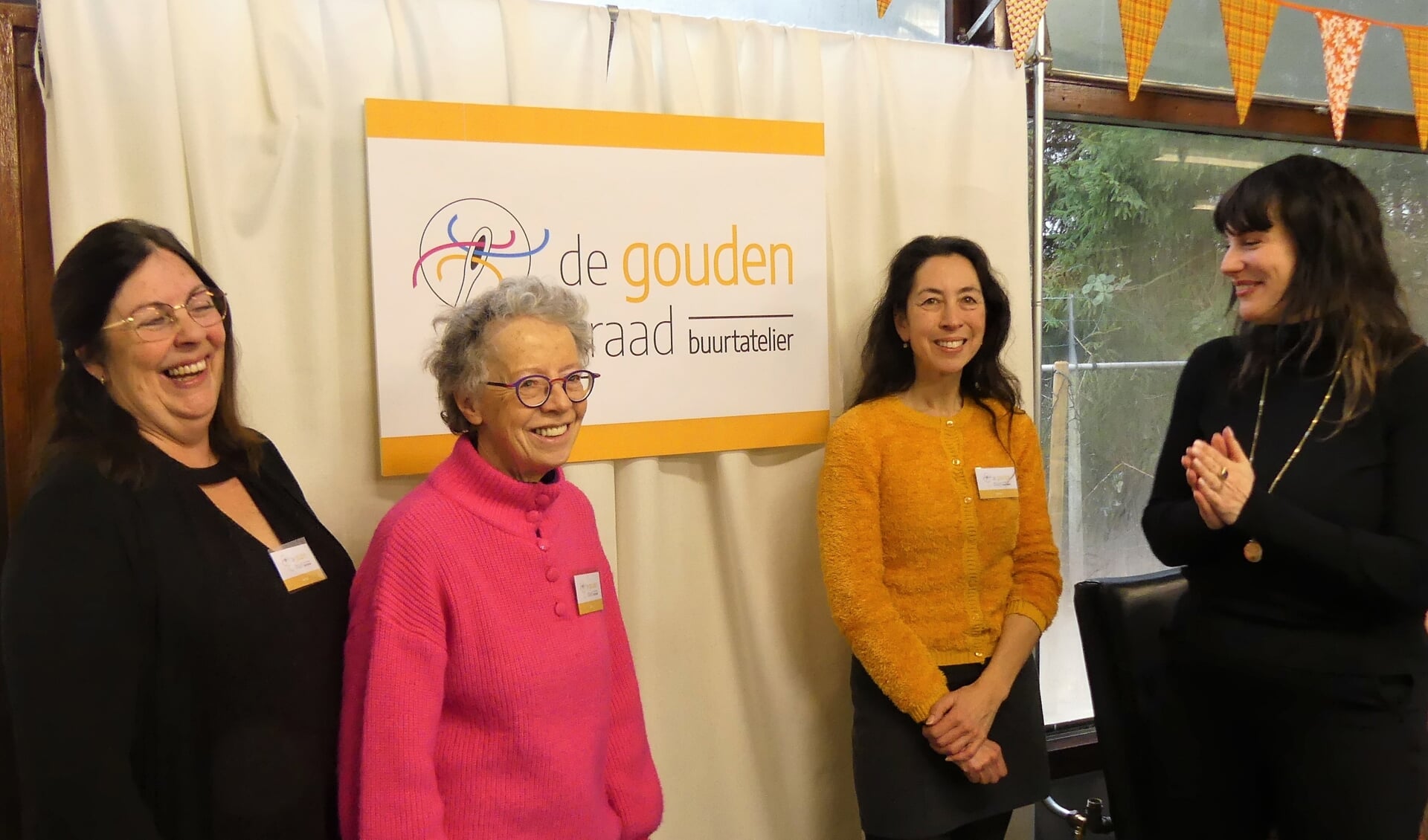 Eva Boswinkel en de initiatiefnemers van De gouden draad. Foto: Will van den Brand