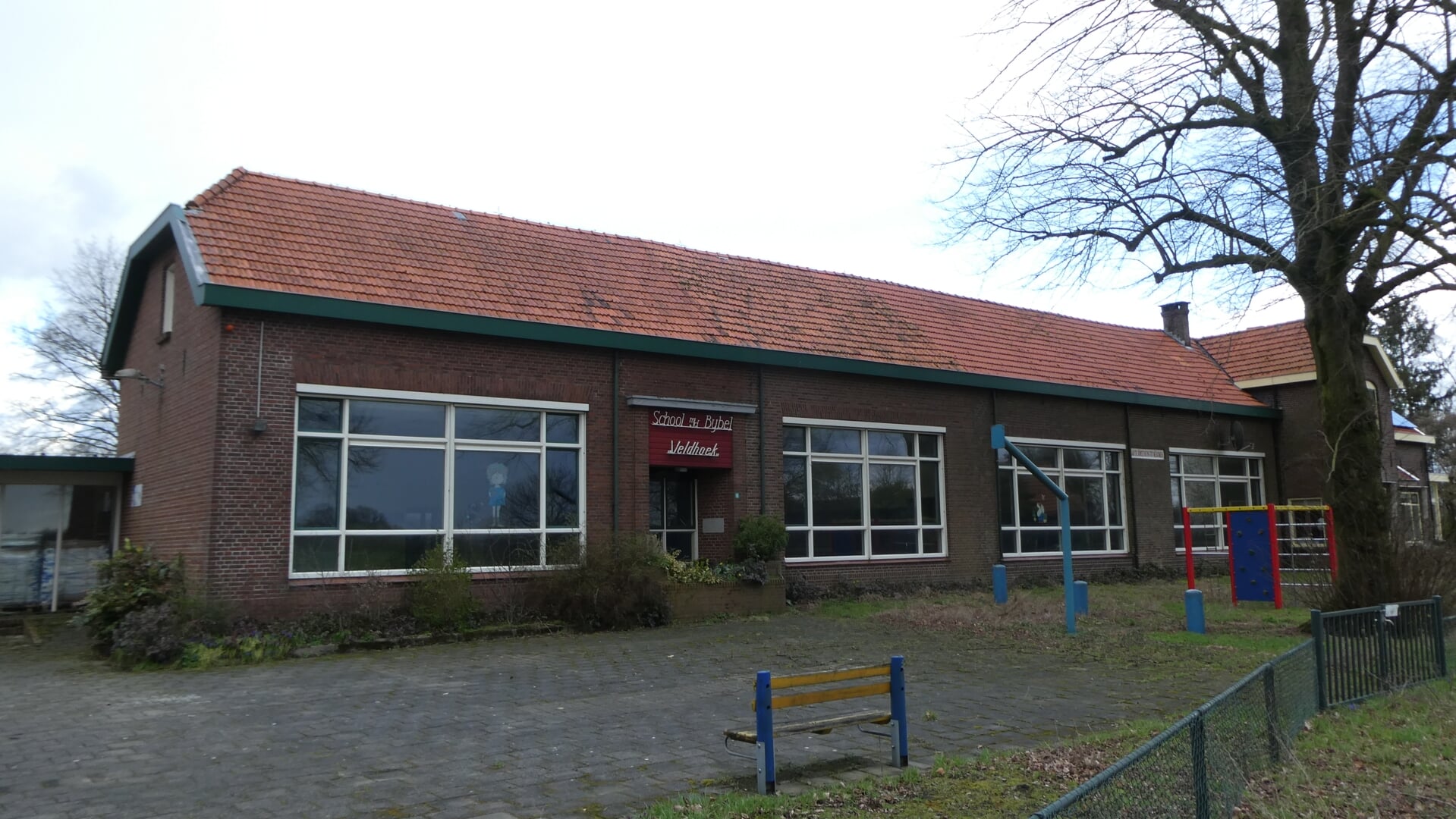 baard Gering Toegeven Voormalige basisschool Veldhoek is te koop | Het laatste nieuws uit Hengelo  en omgeving.