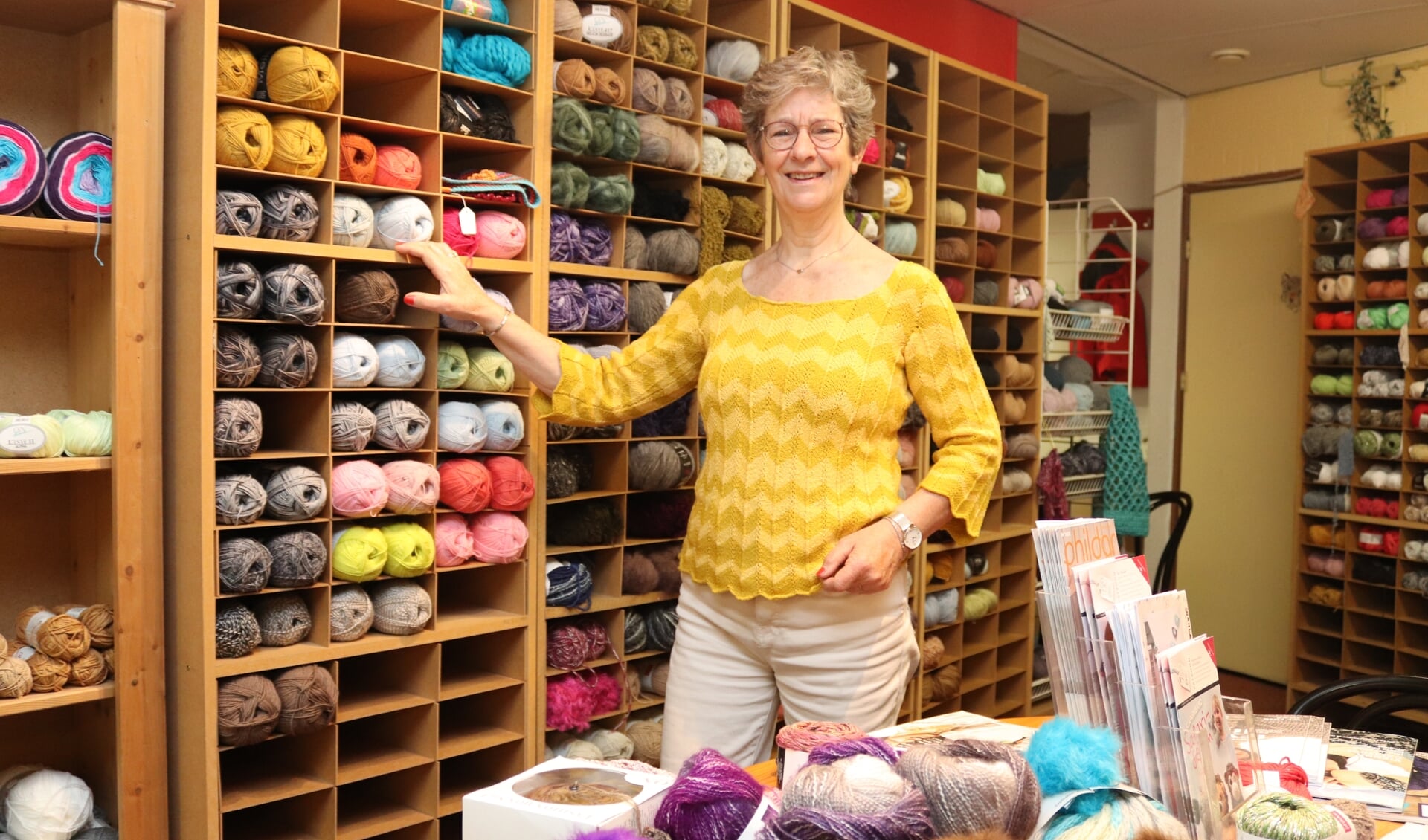Gerdi Langwerden sluit na 25 jaar haar winkel Kreamee. Foto: Arjen Dieperink