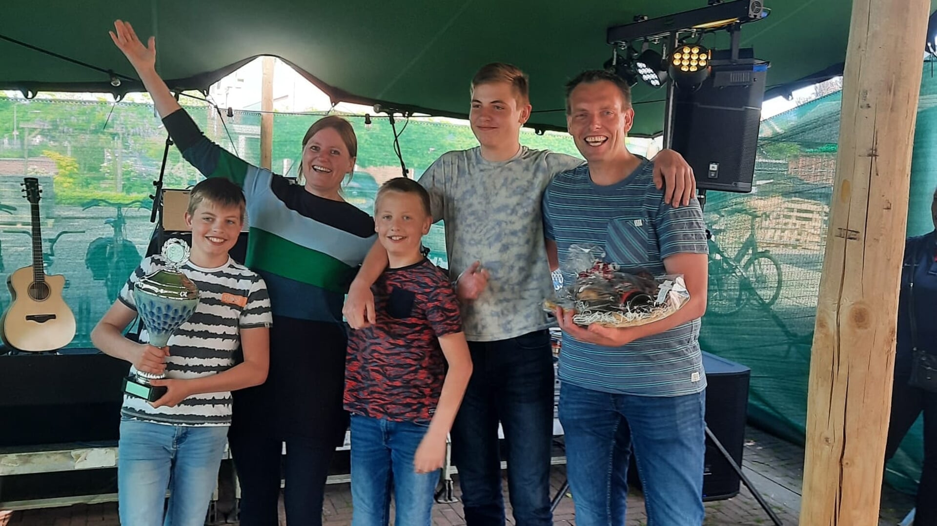 Familie Rietberg wint voor tweede keer op rij Harreveld on Wheels. Foto: Ronald Hummelink