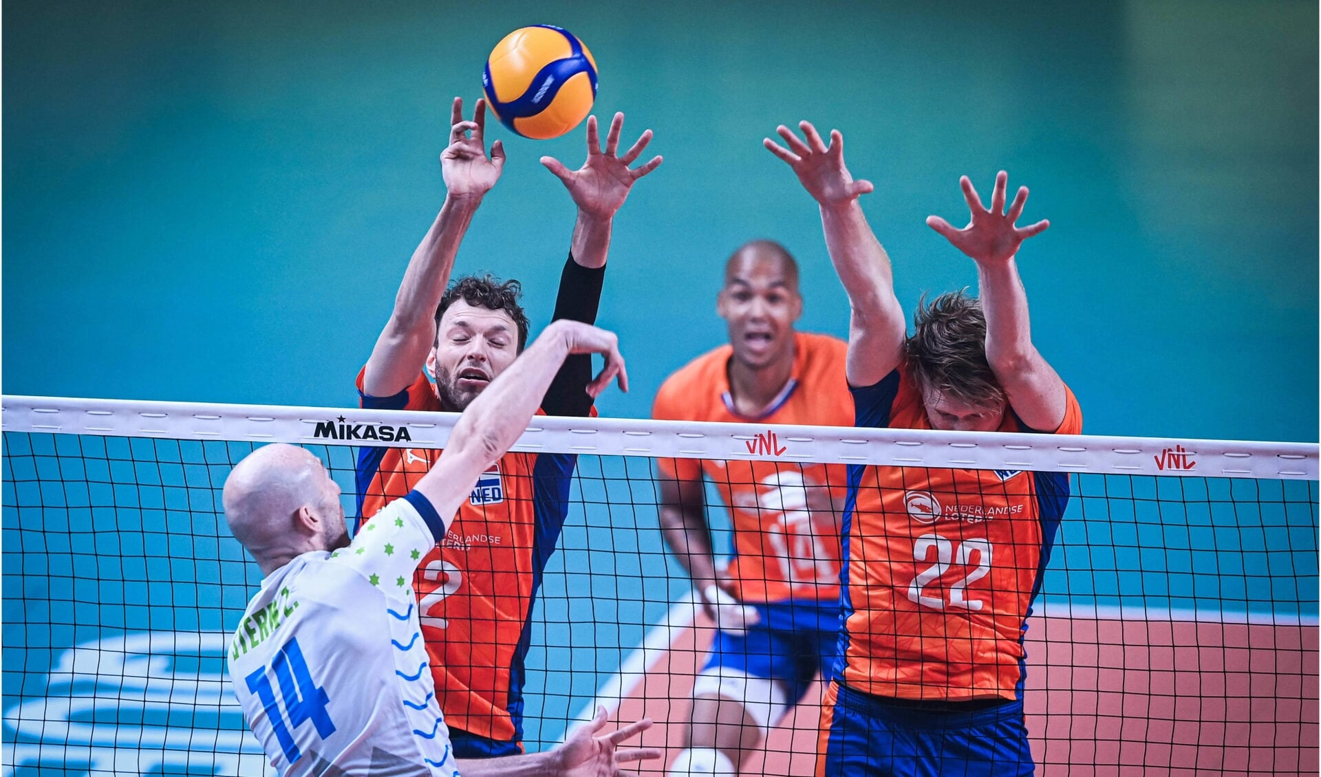 Nederland-Slovenië tijdens de Volleyball Nations League 2022. Foto:Nevobo/fotohoogendoorn.nl  