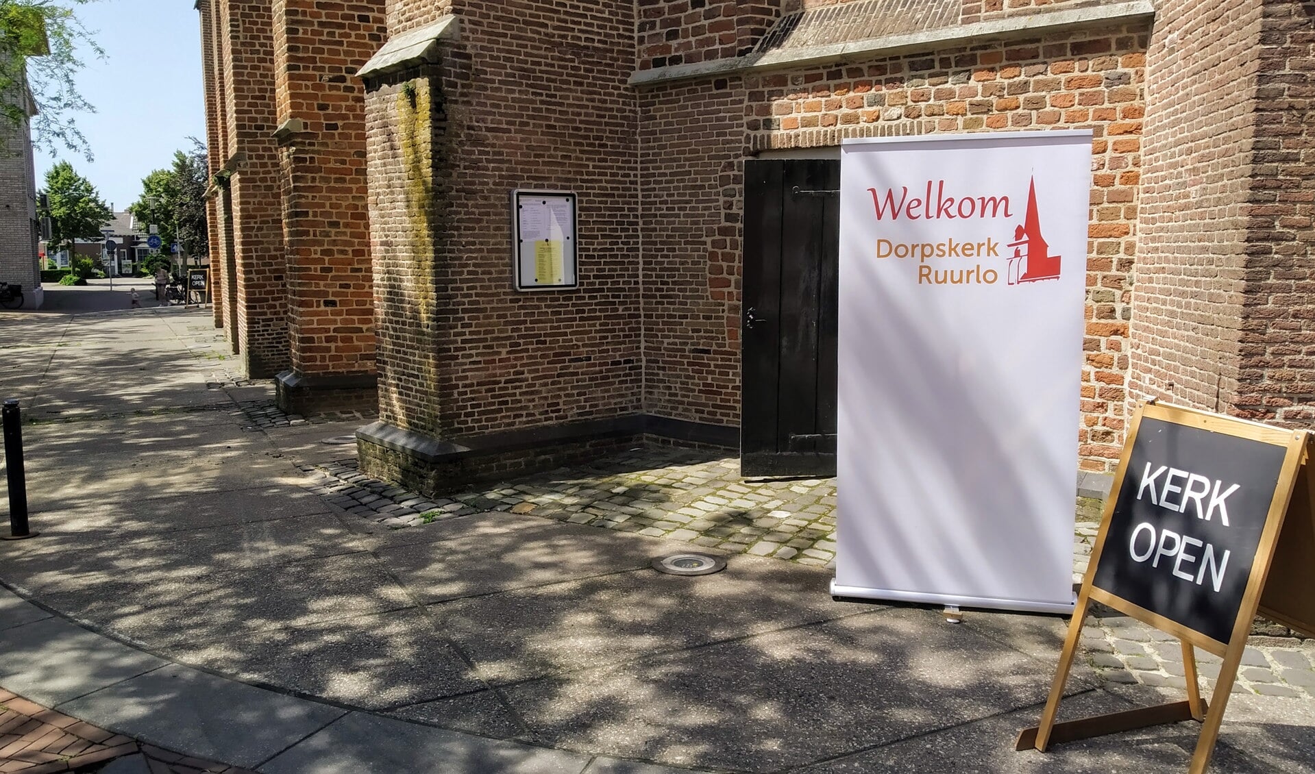 Vanaf 17 juni tot eind augustus staan de deuren van de Dorpskerk elke zaterdagmiddag open. Foto: PR