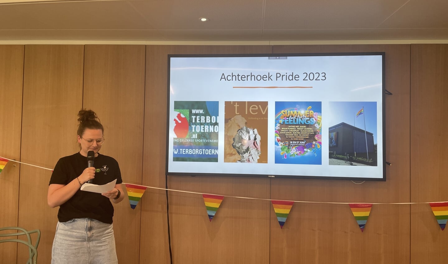 Kim Scholten vertelt over de ontwikkelingen van Achterhoek Pride.