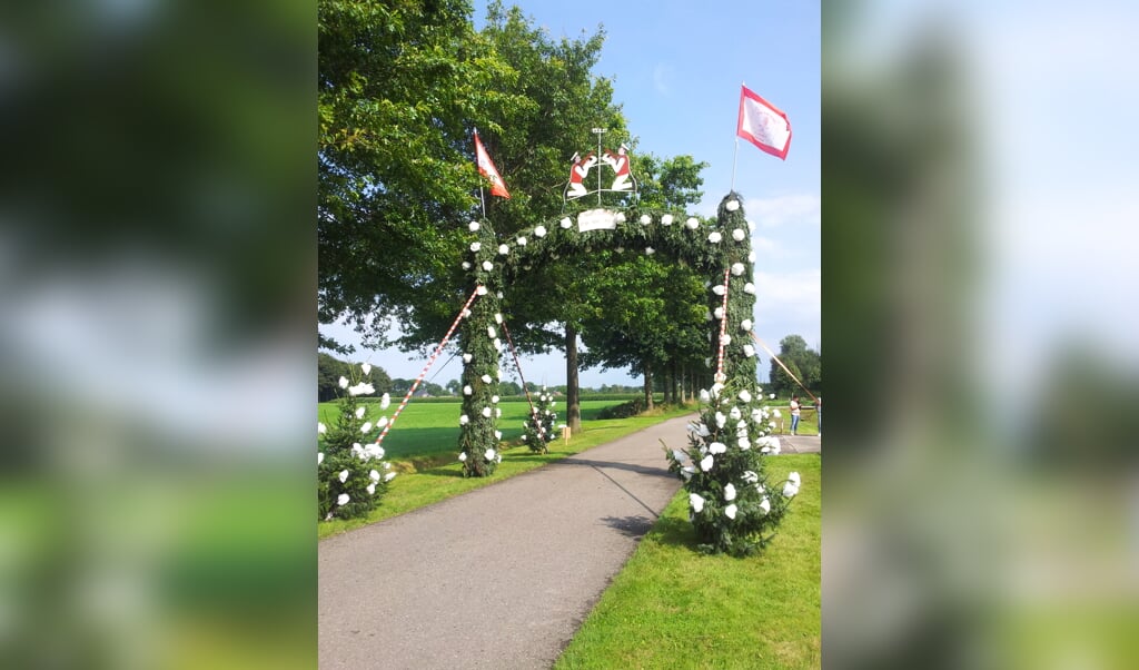 Didam Het Schuttersbogendorp Van Nederland Met Dit Jaar Maar Liefst 50 ...