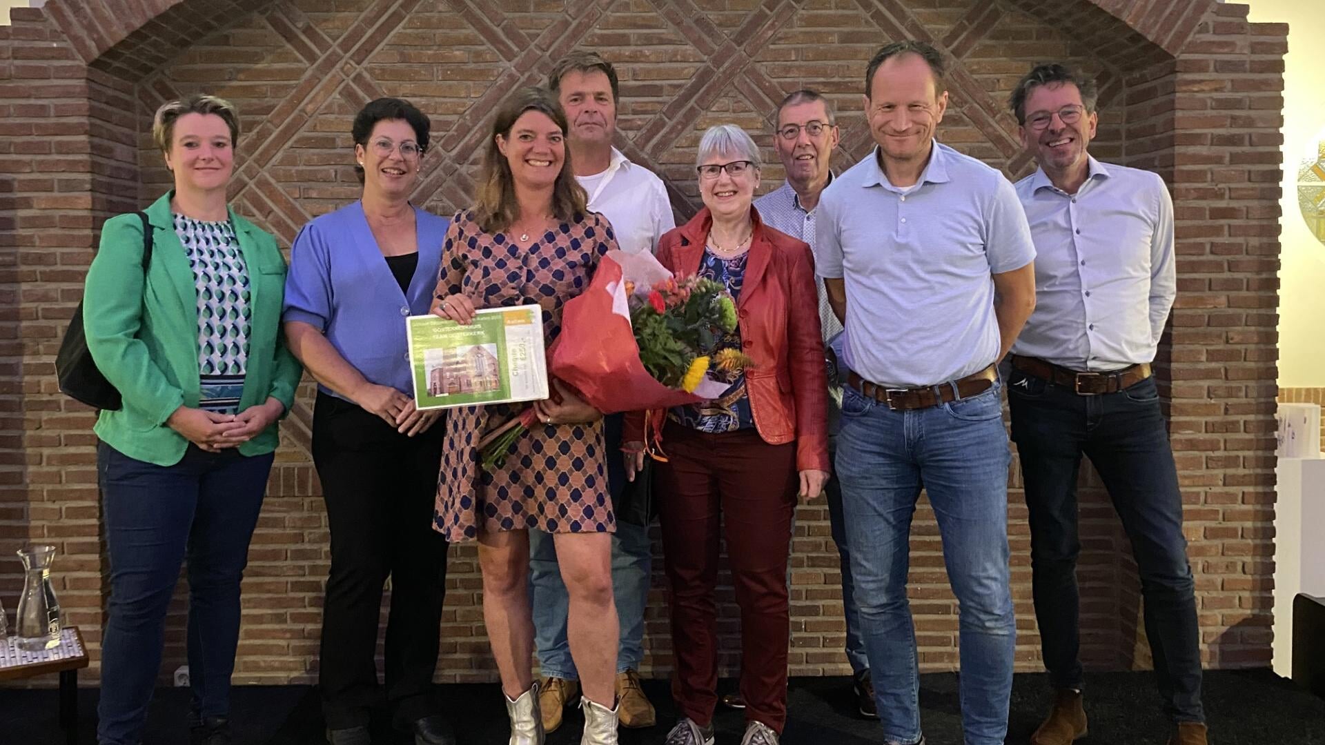 Winnaar van de Erfgoedprijs 2023: Oosterkerkhuis en het team Oosterkerkhuis. Foto: Gemeente Aalten