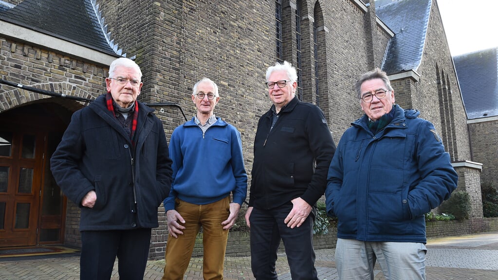 V.l.n.r. Gerard Mientjes, Jozef Oostveen, Rob Splitthoff en Joop Kraan van de geloofsgemeenschap Silvolde.