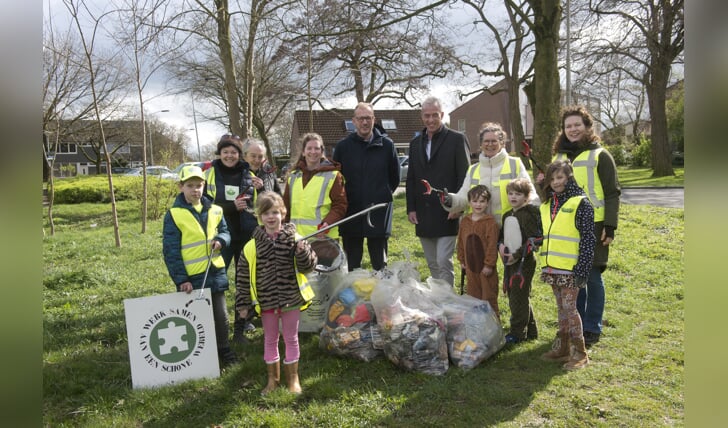 De bijdrage van Buurtinitiatief Het Palet aan de landelijke opschoondag #supportervanschoon. Foto: Wim van Hof