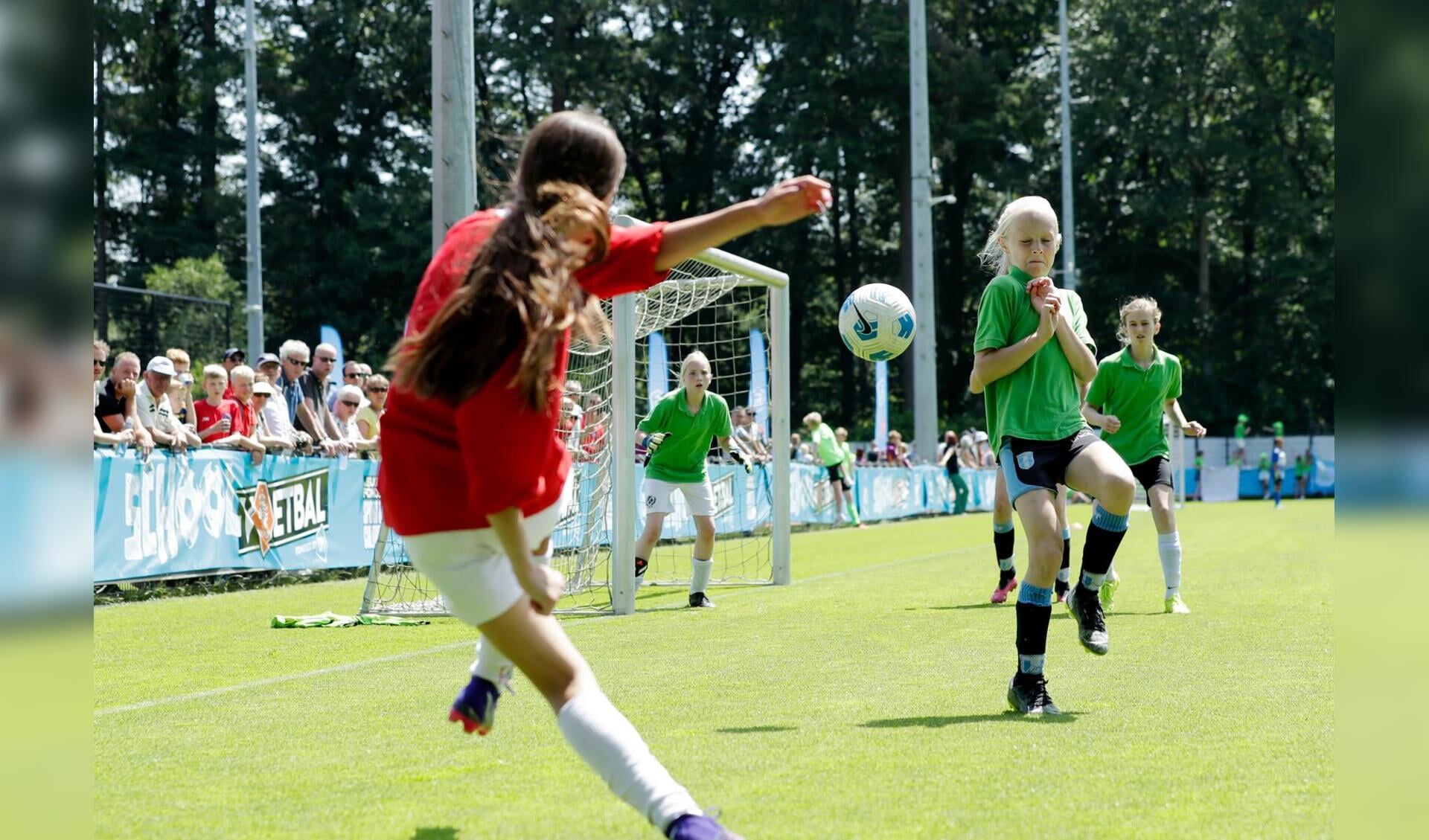 FC Eibergen organiseert het schoolvoetbaltoernooi op sportpark de Beijenkamp. Foto: KNVB.nl