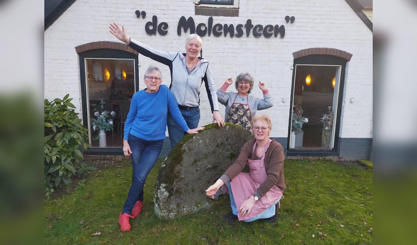 De organisatie van de Dorpskeuken van Baak voor hun thuisbasis Pépé, De Molensteen. Van links naar rechts: Ria Gosselink, Mariëtte Klein Kranenberg, Xandra Veltman en Yvonne Koekkoek. Foto: PR