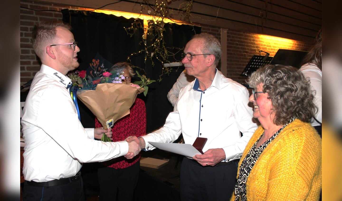 jubilarissen René Lamers en Bert van Eerden                             60 jarige jubilaris en erelid Bert van Eerden