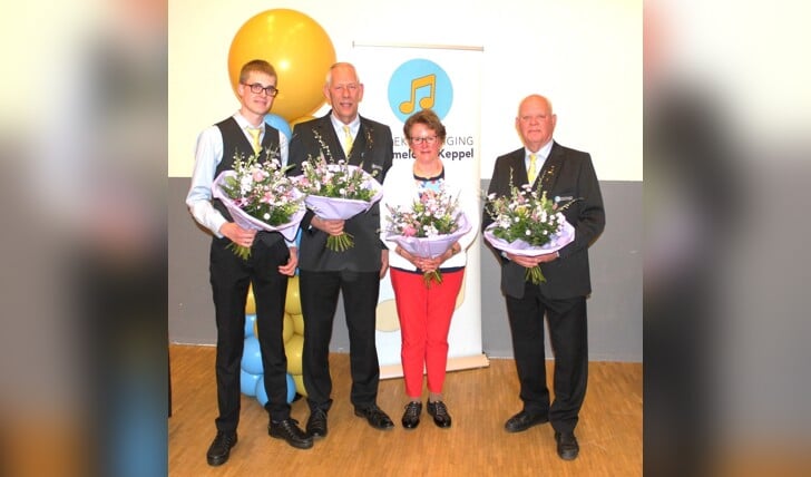 V.l.n.r.: De jubilarissen Teun van Binsbergen, Jan Tiecken, Henny Boesveld en Freek Jolink. Foto: PR