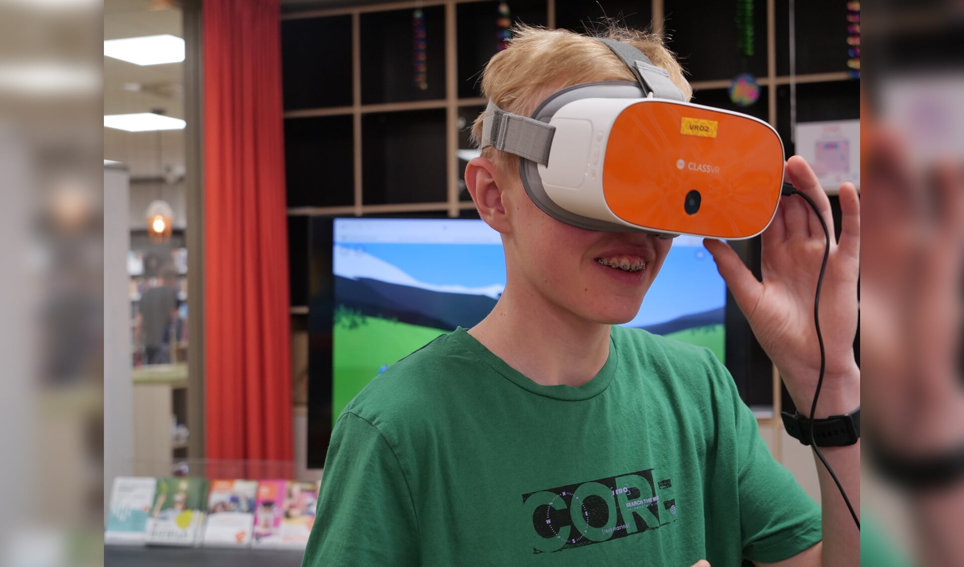 De zelfgemaakte 3D-wereld kunnen de deelnemers door een echte Virtual Reality Bril ervaren. Foto: PR