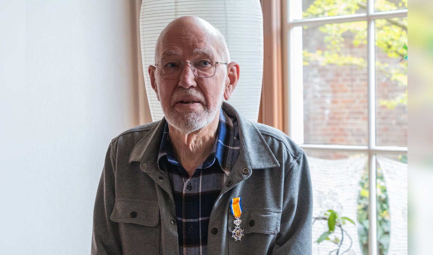 Sietze Wierda (79) Lid in de Orde van Oranje-Nassau. Foto: Henk Derksen