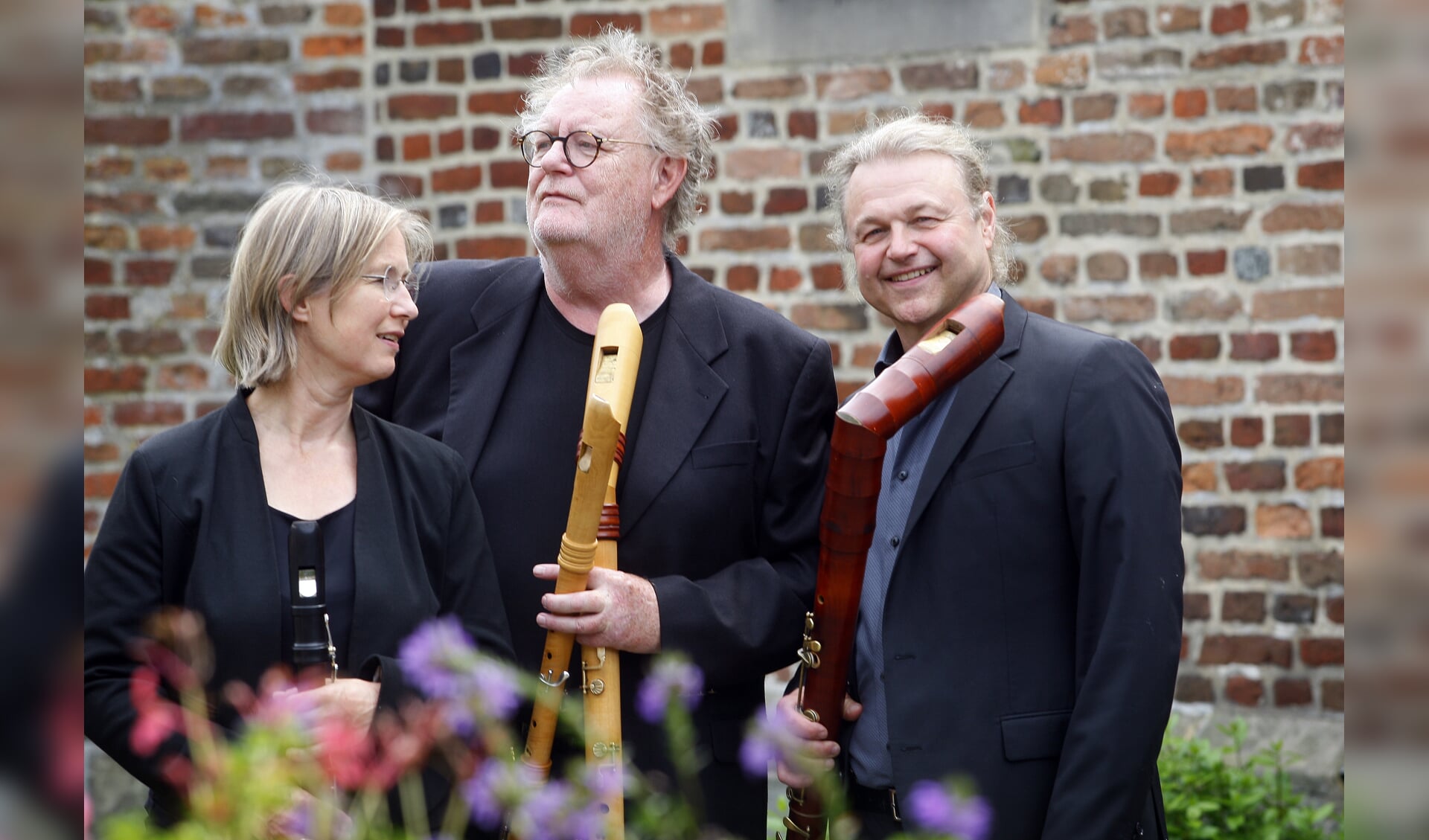 Saskia Teunisse, Ronald Moelker, Wolf Meyer (vlnr) treden zonder Adriana Breukink op als Bassano Trio. Foto: Karin van der Meul
