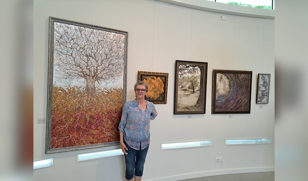 Claudy Cellier exposeert neo-impressionistische schilderijen in het ontmoetingscentrum Het Filter. Foto: PR 