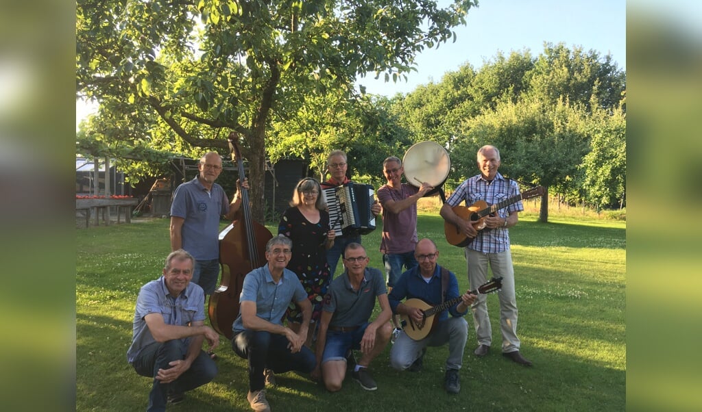 The Auld Smiddy Folkband. Foto: Job Jansen