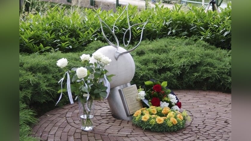Monument 'Vliegen voor de vrede'. Foto: COV IJzerlo