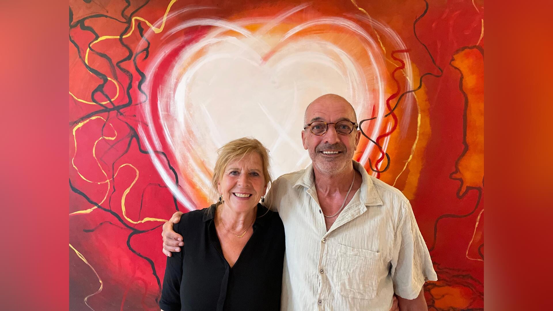 Anke en Jan voor het ‘hart van De Horst’