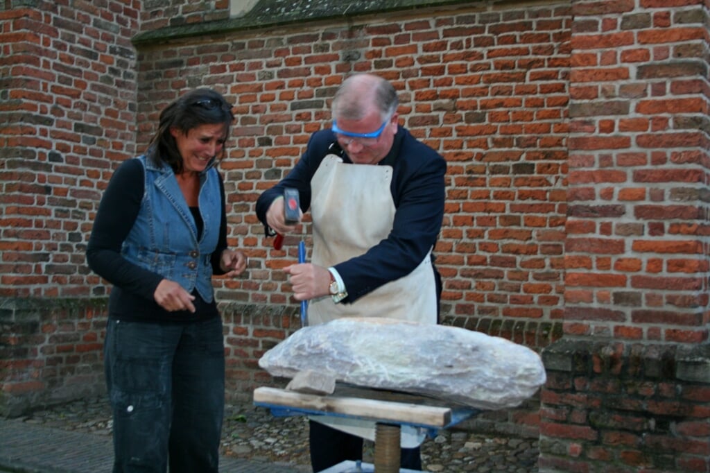 Anne Brouwer en Henk Aalderink openden de eerste Kunst10daagse in 2007. Foto: Liesbeth Spaansen