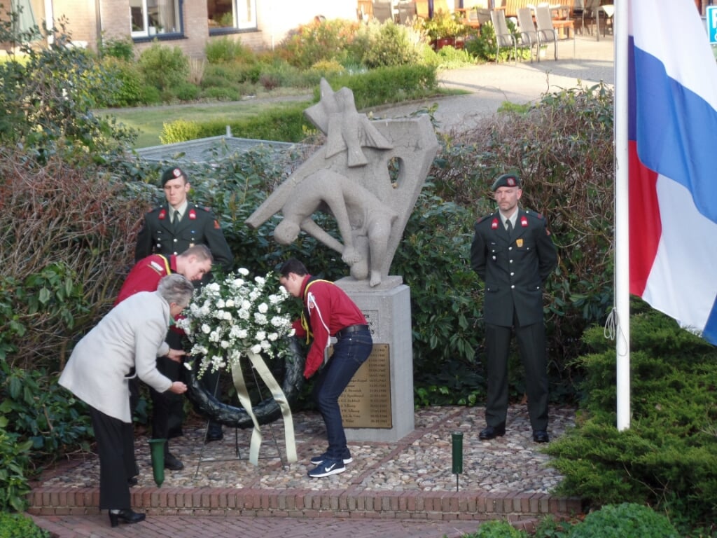 April/mei: Overal sobere herdenkingen van de Bevrijding en van de gevallenen, zonder publiek. Foto: Jan Hendriksen