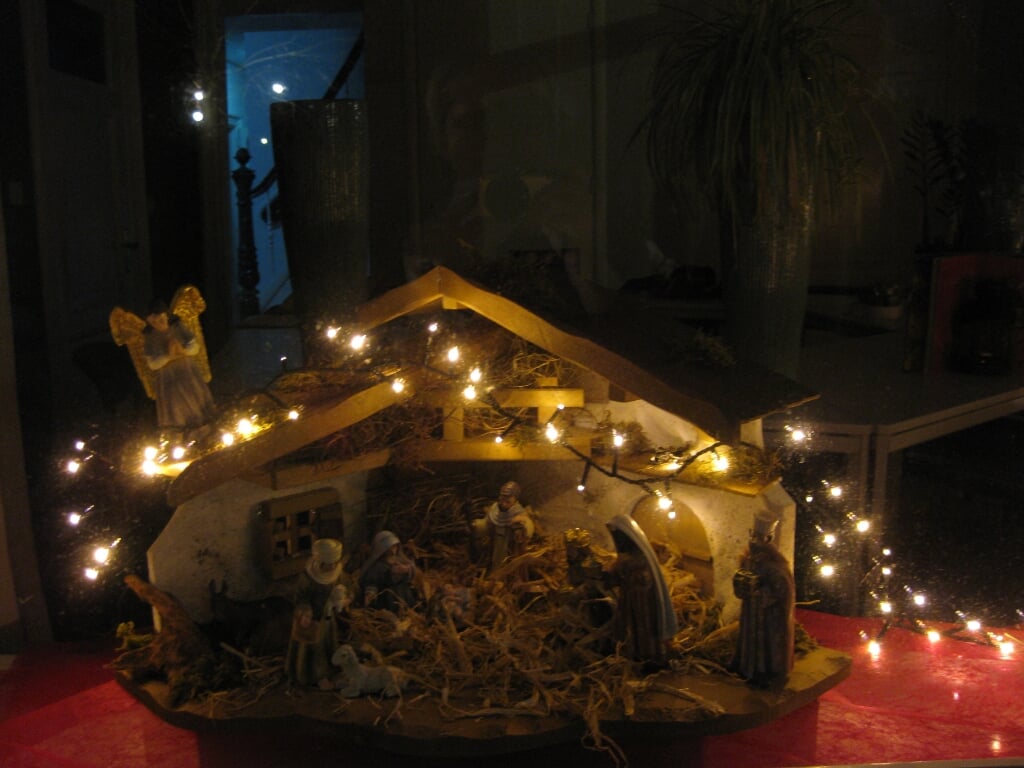 Een kerstal in de Dorpskerk in Suderwick. Foto: PR