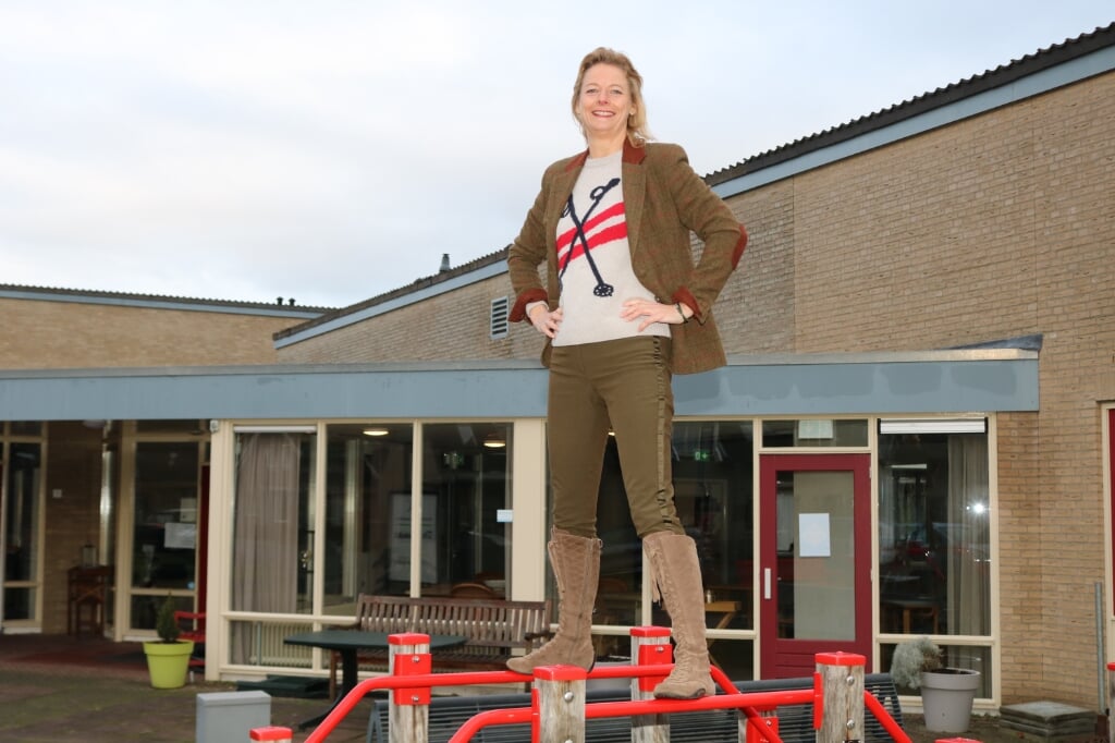Hellen Strik zit vol energie om het welzijn in Harfsen bij te staan. Foto: Arjen Dieperink