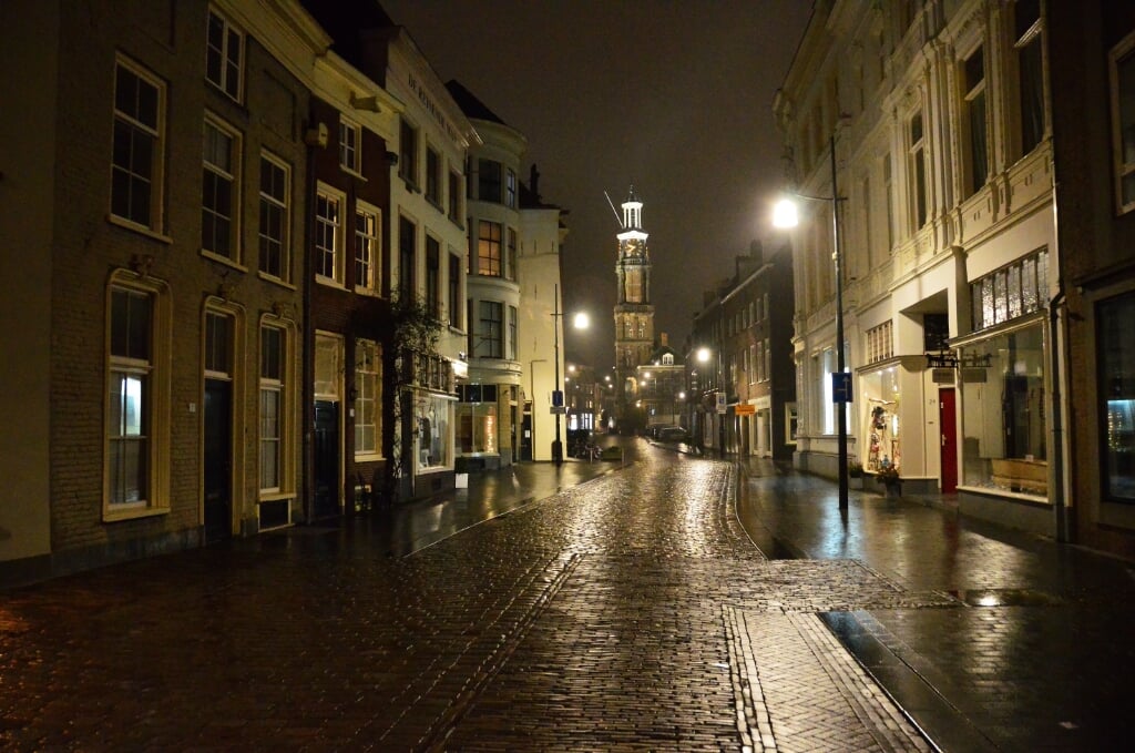 Sinds de Avondklok is het in Zutphen stiller dan ooit. Foto: Alize Hillebrink 
