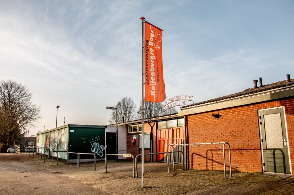 De huidige accommodatie van Keijenburgse Boys, waar het nieuwe multifunctionele sportcomplex zal worden gerealiseerd. Foto: Liesbeth Spaansen