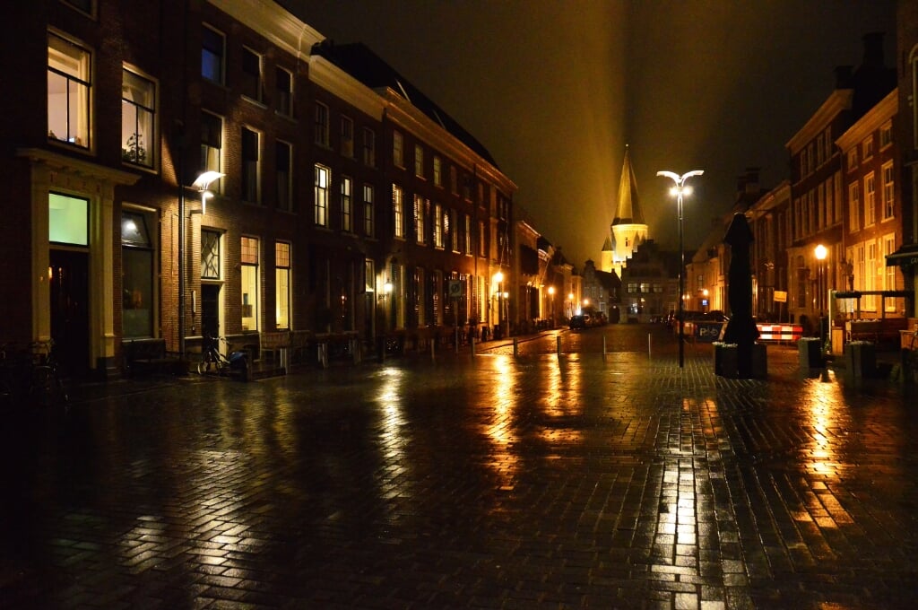 Sinds de Avondklok is het in Zutphen stiller dan ooit. Foto's: Alize Hillebrink