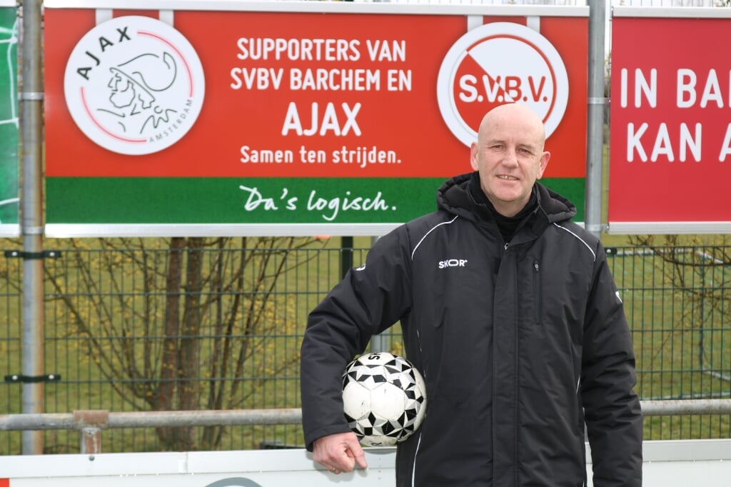 Trainer 1ste Elftal SVBV vertrekt binnenkort en blijft als vrijwilliger actief voor SVBV. Foto: Arjen Dieperink