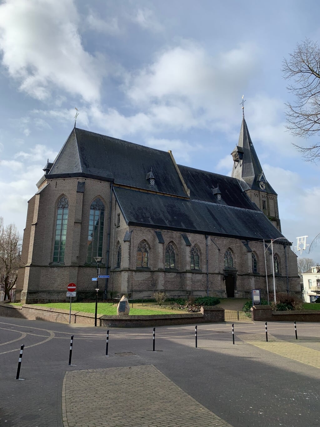 De Oude Helenakerk op de Markt in Aalten. Foto: PR