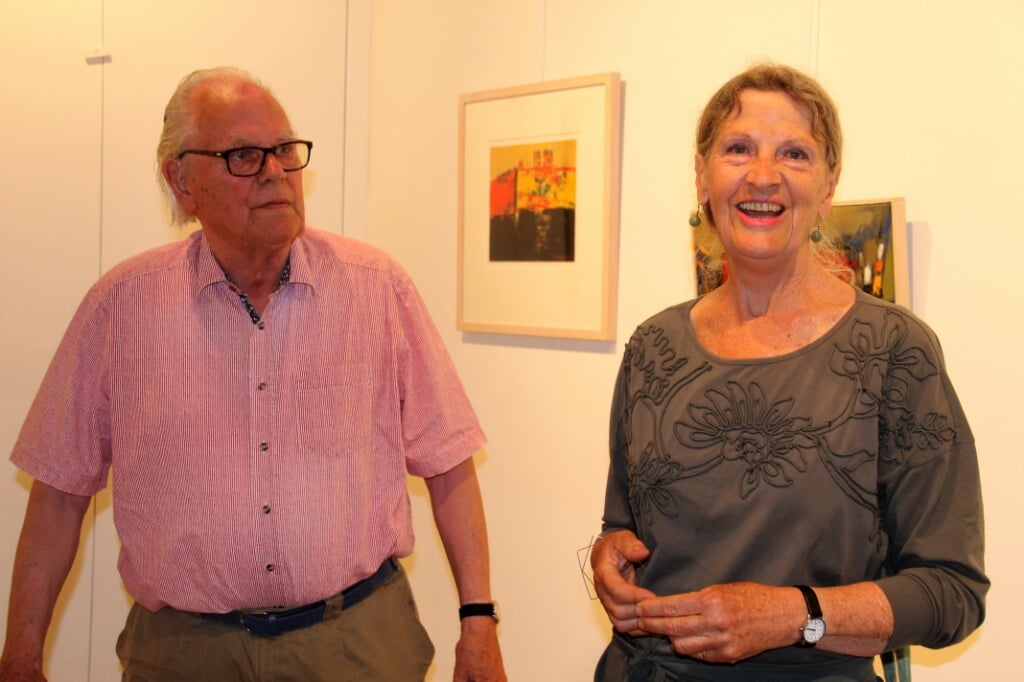 Gerri Grijsen en Thijs Buit tijdens de opening van hun tentoonstellingen in de Wereld van Wenters. Foto: Lineke Voltman
