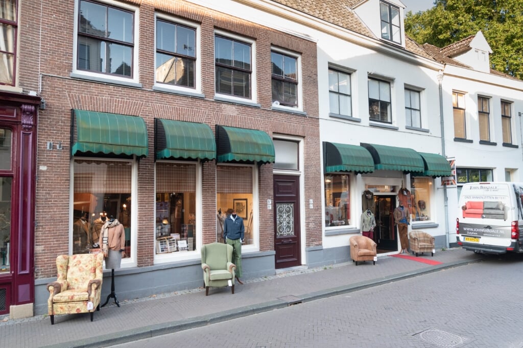 Het buitenaanzicht van de John Bardalewinkel aan de Spittaalstraat in Zutphen. Foto: Lotte Kram