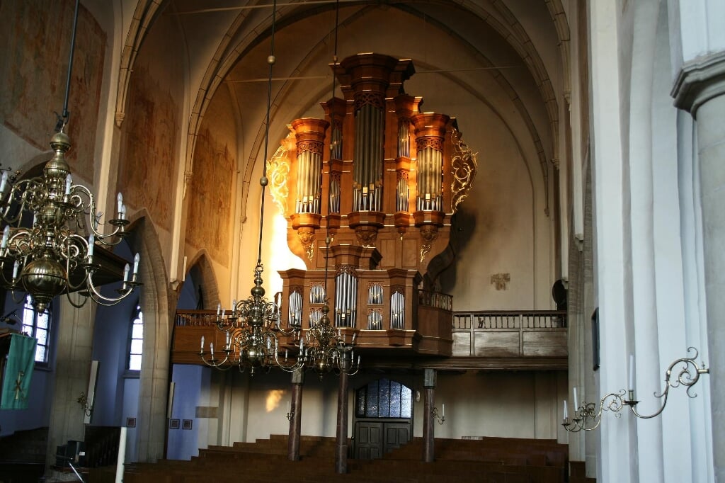 Het orgel in de Oude Helenakerk. Foto