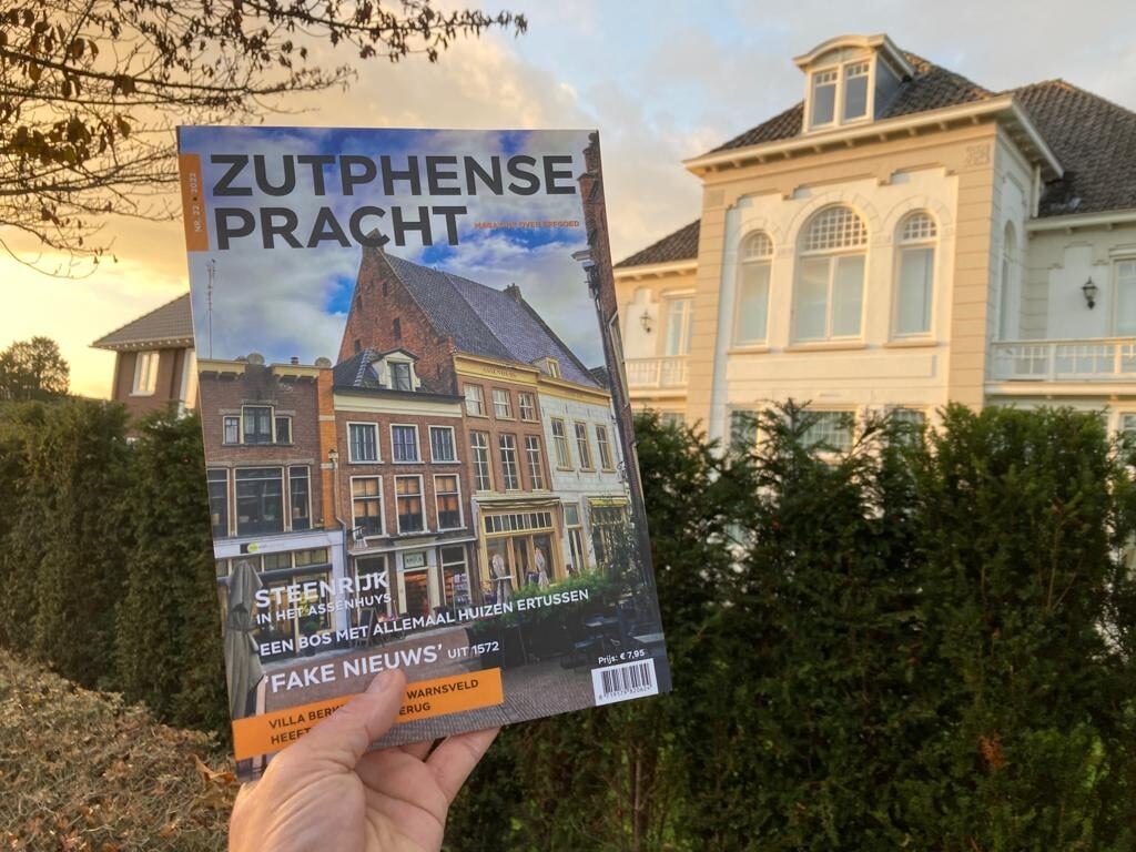 Cover van Zutphense Pracht met op de achtergrond Berkeloord. Foto: PR