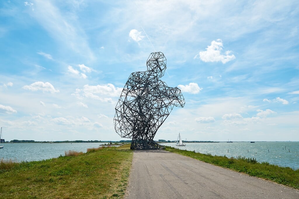 Werk van Antony Gormley. Foto: Bram Schilling