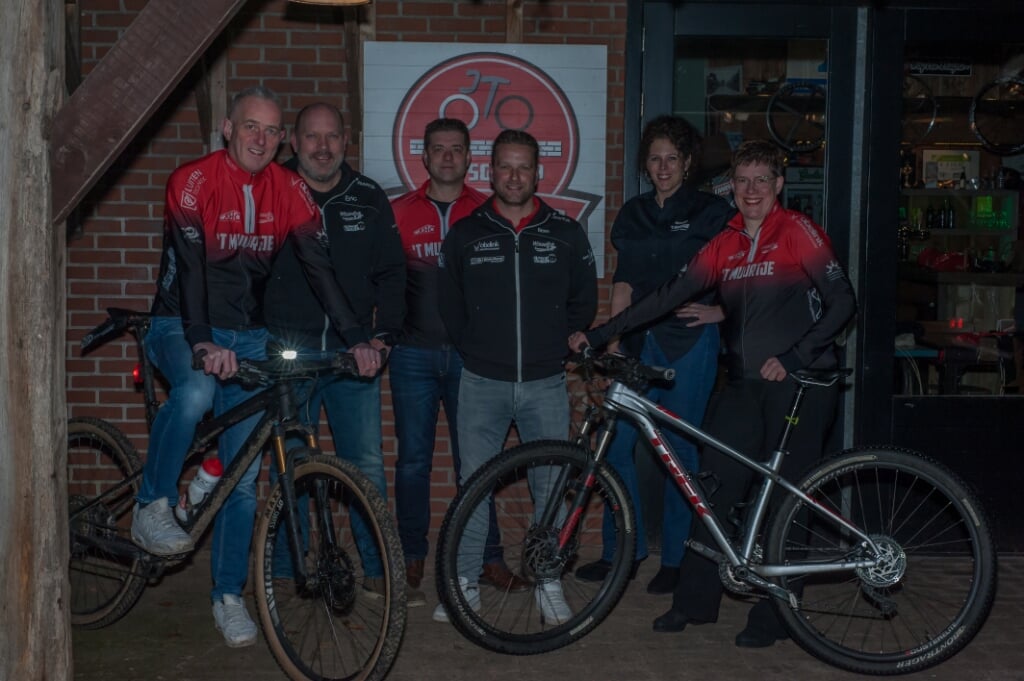 Team Nightride. Foto: Ronny Elschot 