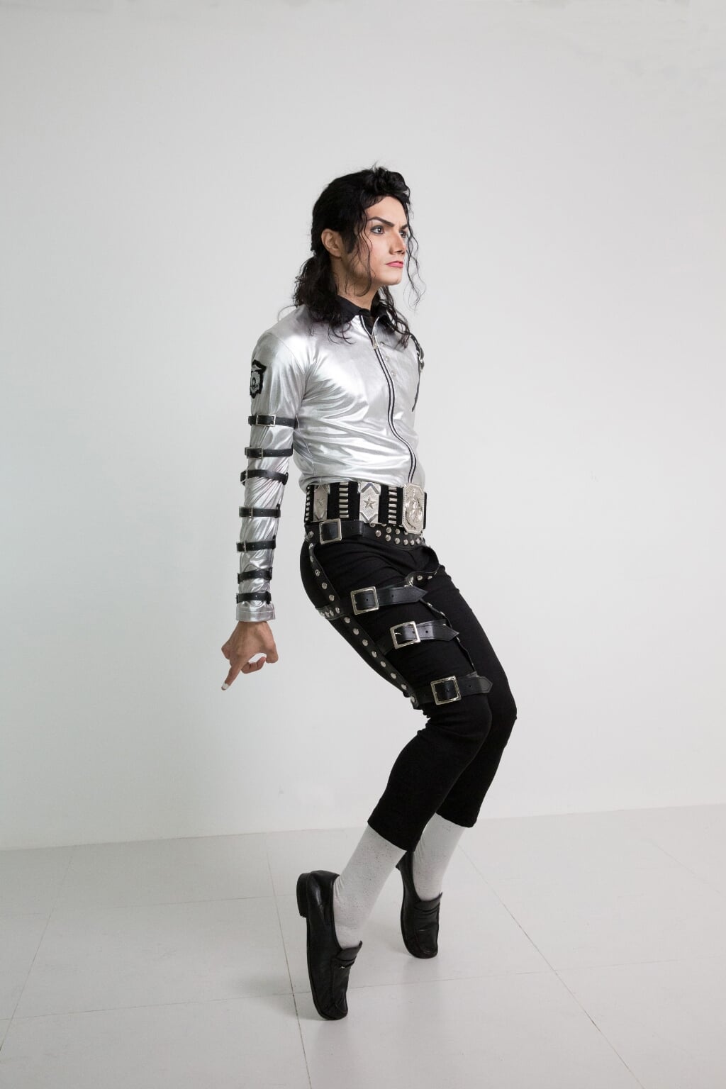 Lenny Jay doet Michael Jackson live herleven, qua zang en dansmoves. Foto: PR