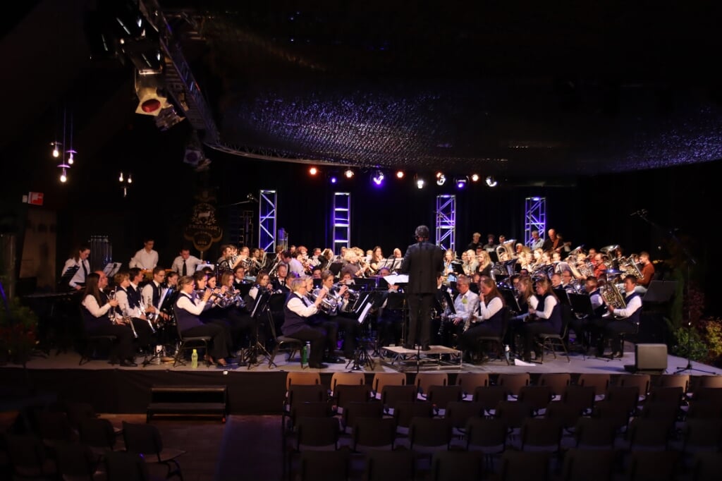 Muziekvereniging Excelsior tijdens een concert in De Hofnar. Foto: Jan Oberink