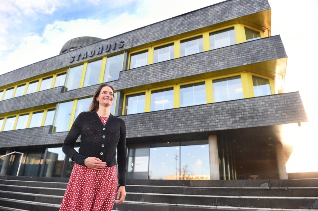 Klimaatburgemeester Caroline Smeets "ik ga minder spullen kopen." Foto: Roel Kleinpenning